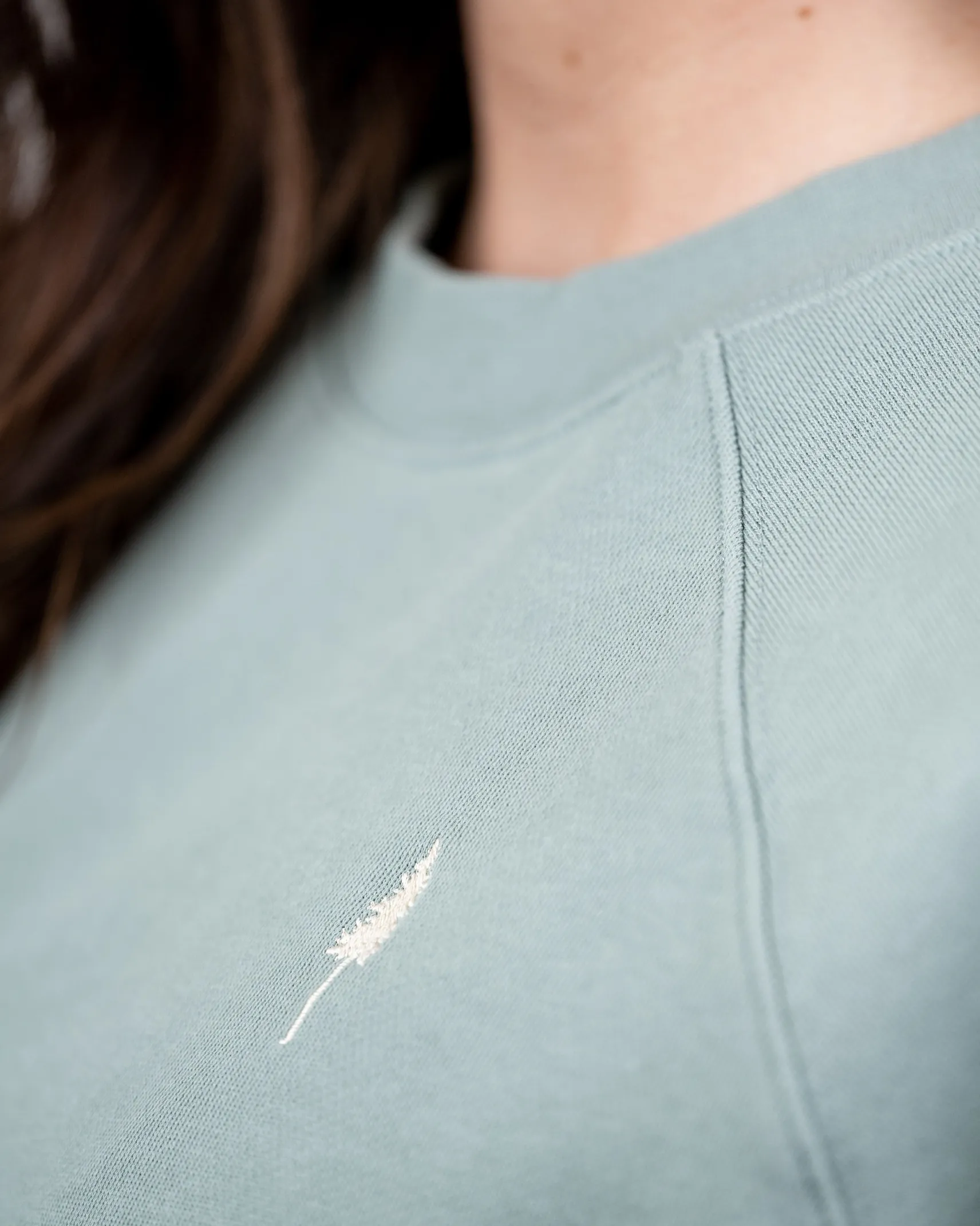 biobaumwolle_sweatshirt_t_3-1.webp Bio-Baumwolle Sweatshirt TreeSweater Raglan Women Turquoise