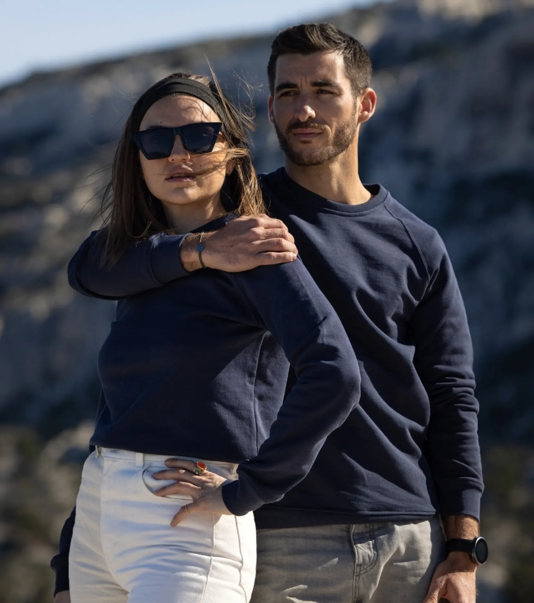blaues_unisexsweatshirt_0.webp Blaues Unisex-Sweatshirt