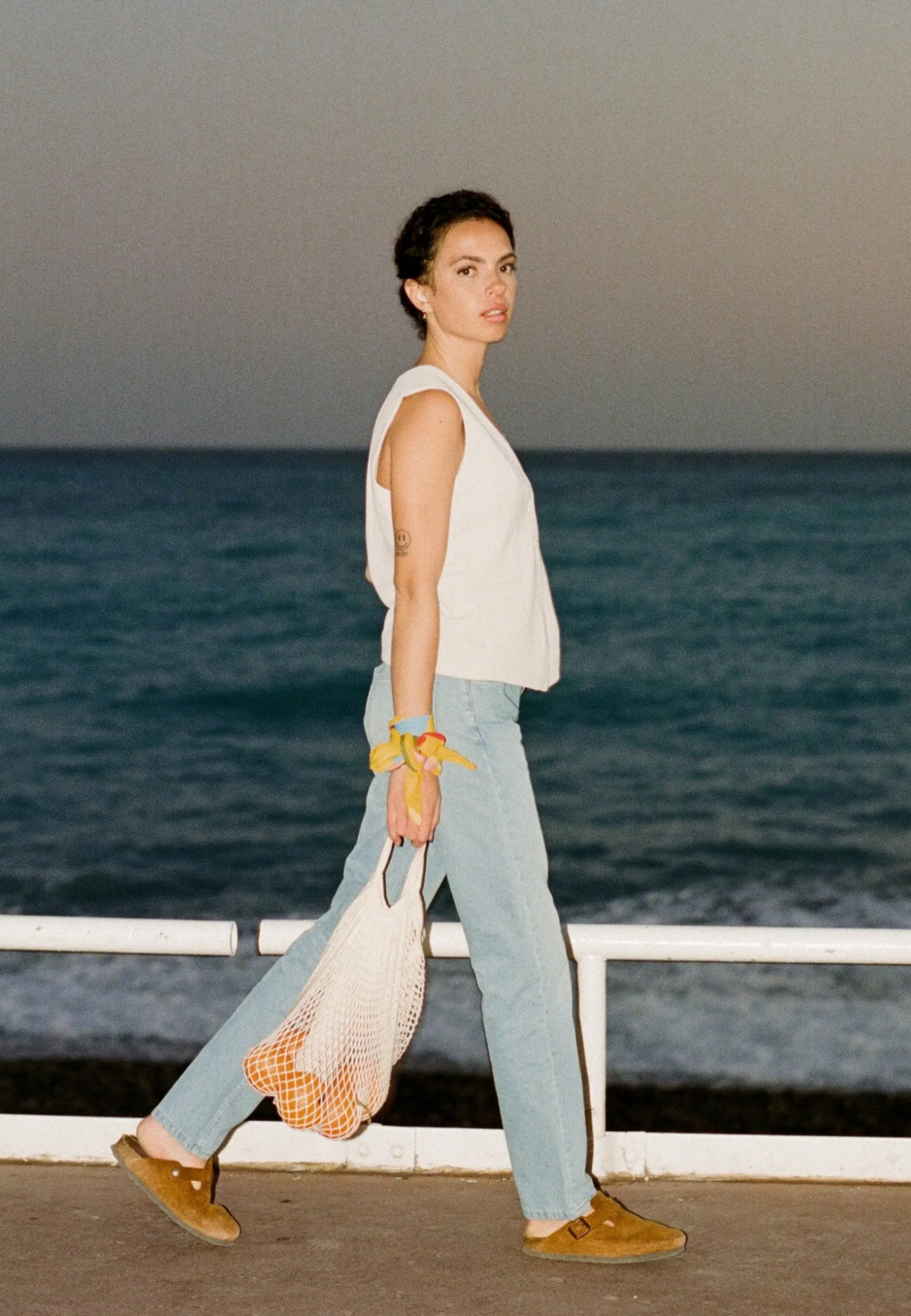 boyfriendjeans_easy_go_su_3.webp Boyfriend-Jeans Easy Go Sunny Stone