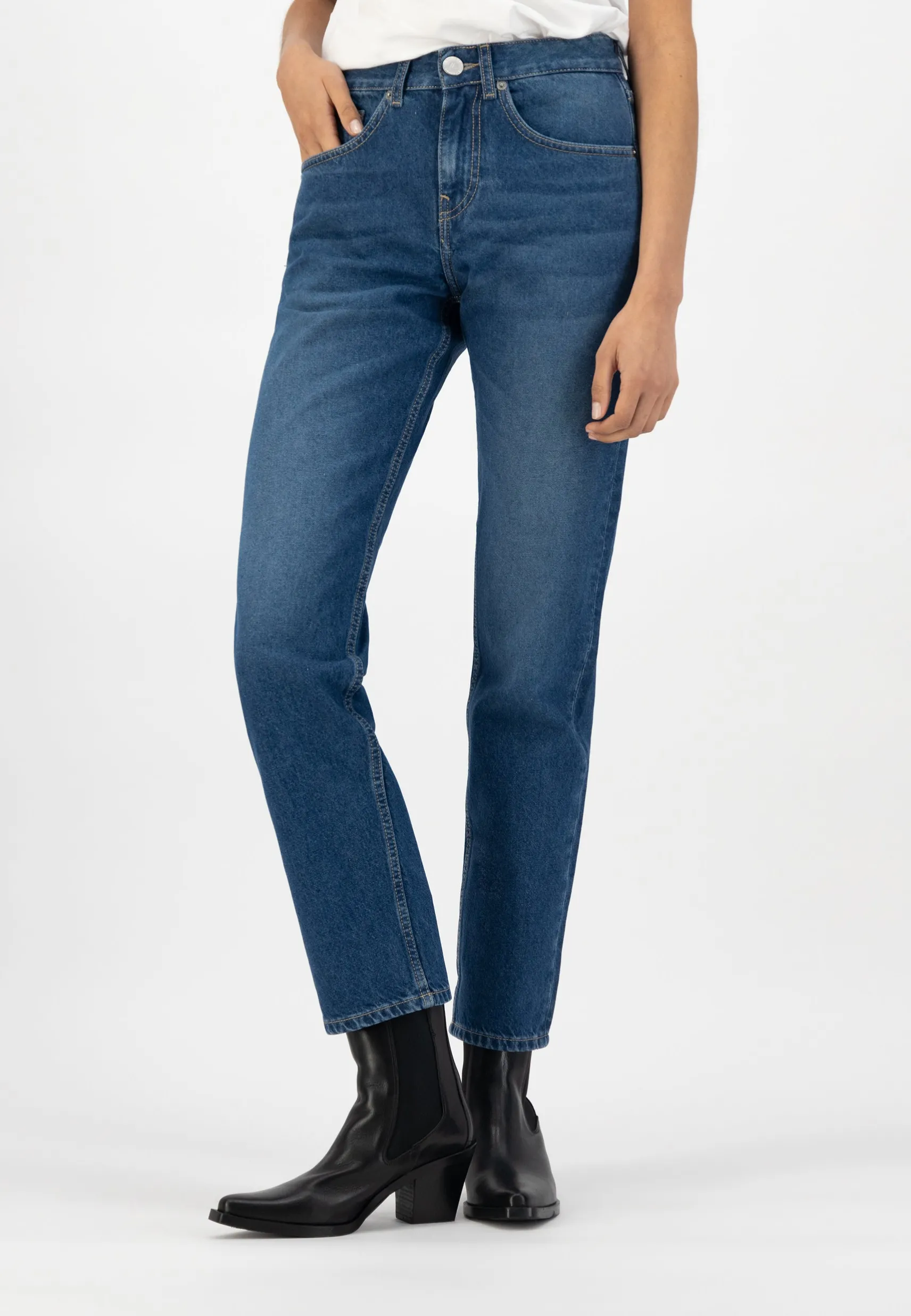 boyfriendjeans_easy_go_us_4.webp Boyfriend-Jeans Easy Go Used Stone