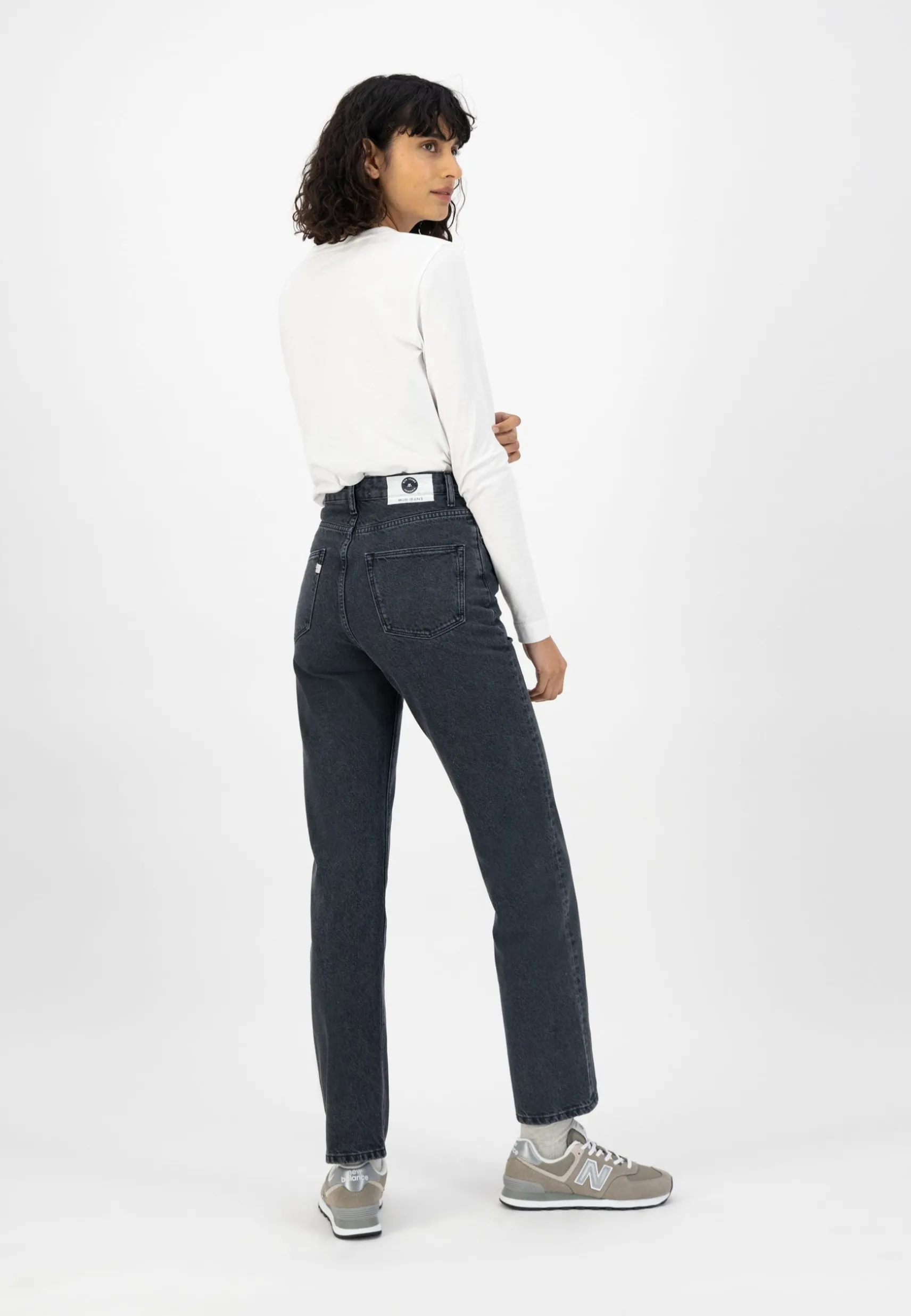 damen_jeans_regular_relax_4.webp Damen Jeans Regular Relax Rose Used Black