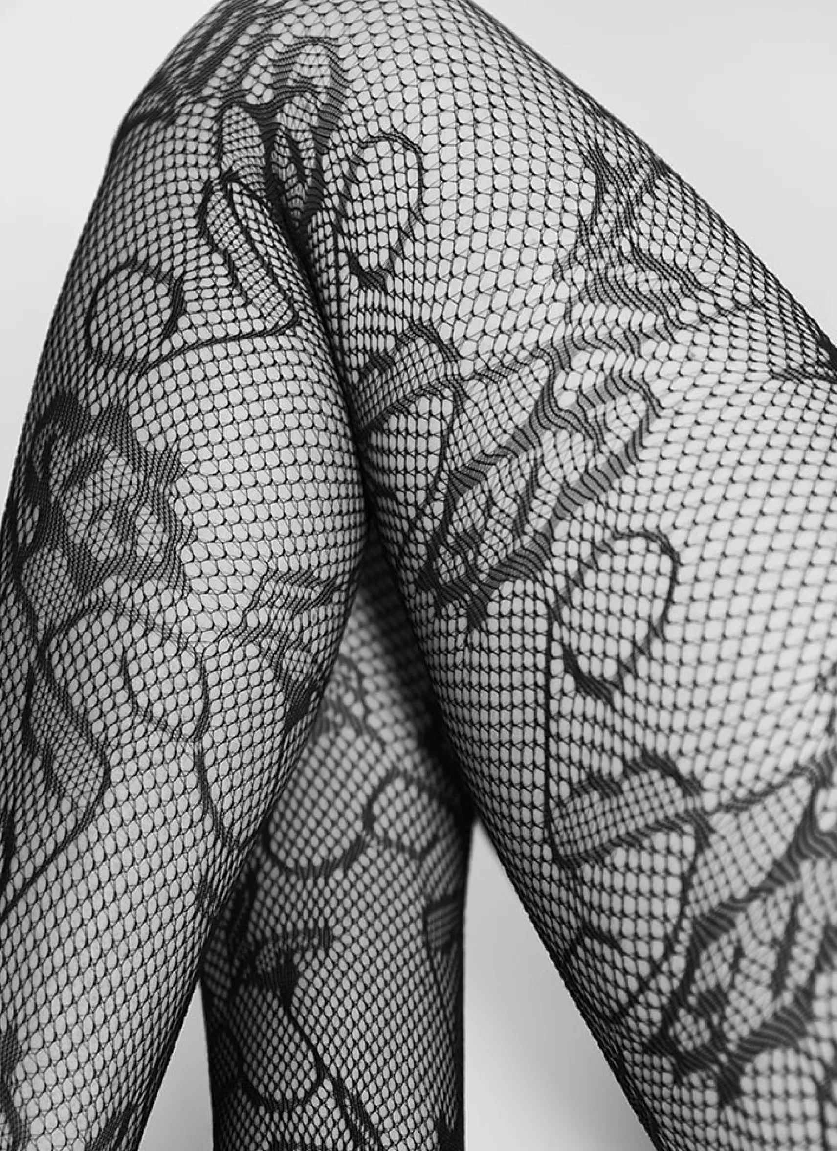 frida_spitzenstrumpfhose_2.webp Frida Spitzenstrumpfhose