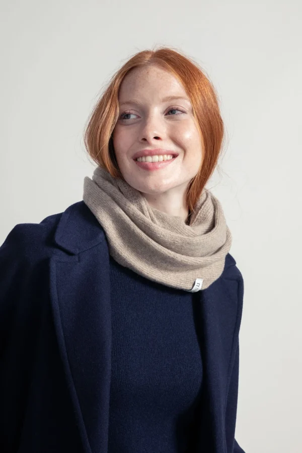 Halswärmer aus recycelter Wolle Mima Beige