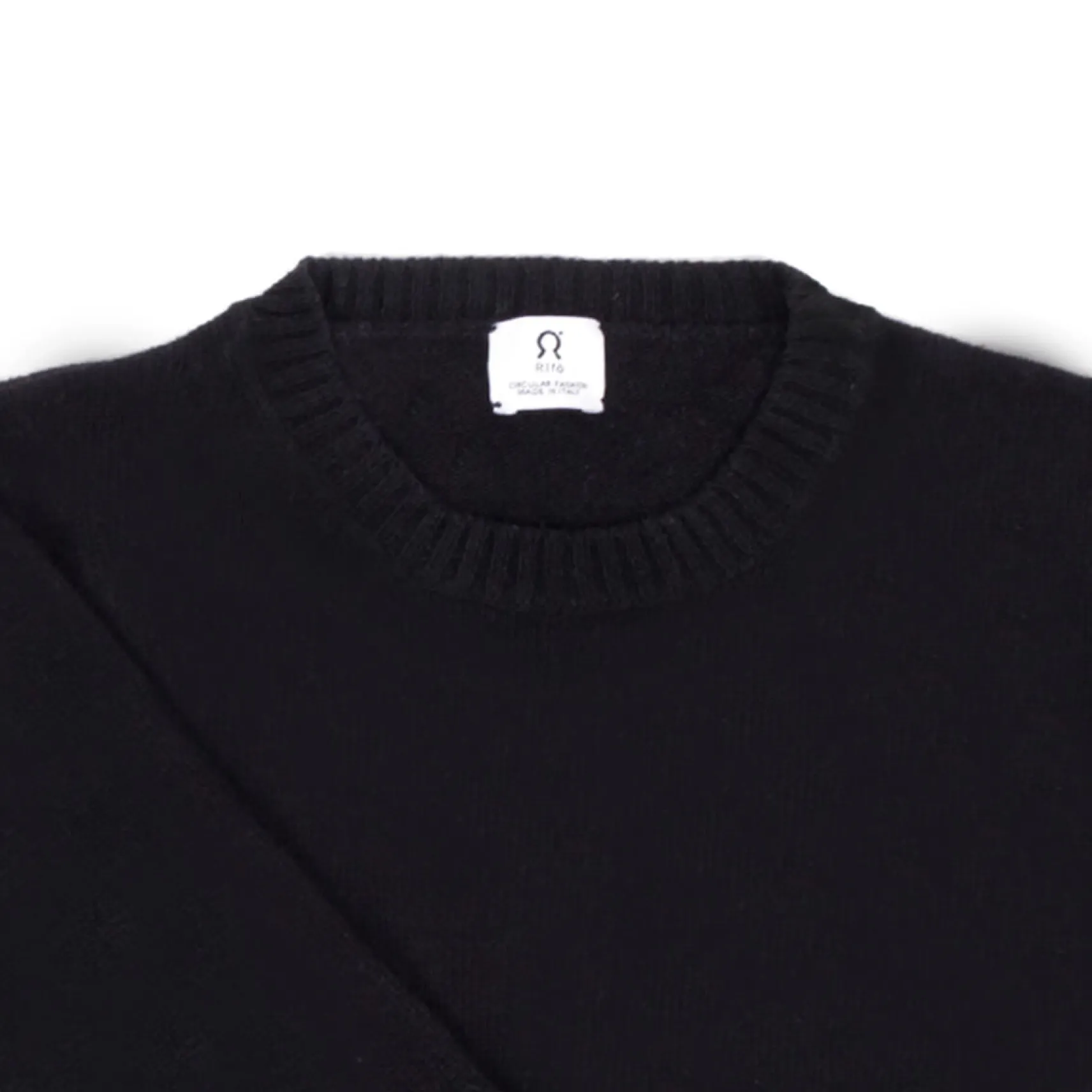 herren_kaschmirpullover_r_2-2.webp Herren Kaschmirpullover Romeo Schwarz