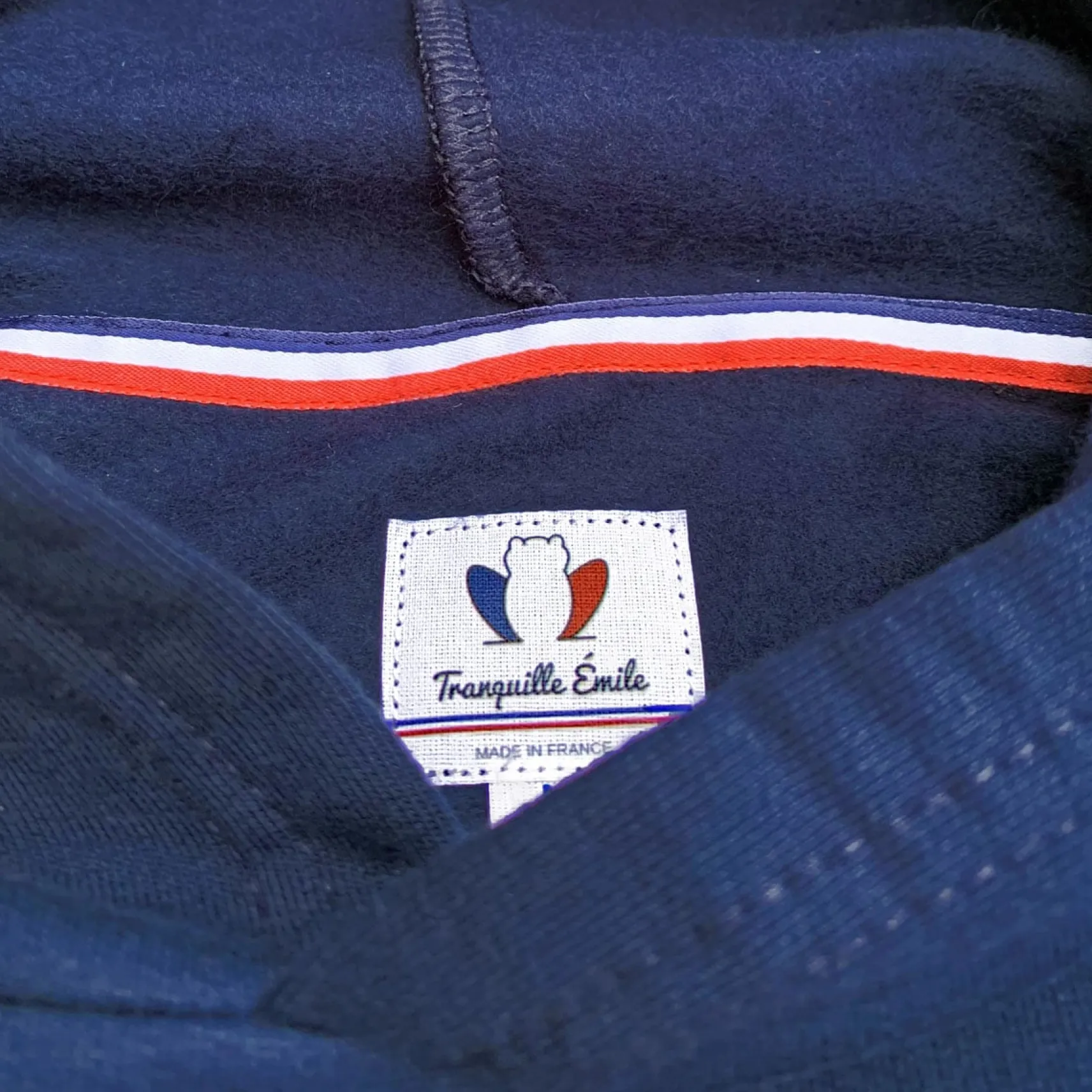 le_bequemer_kapuzenpullov_3.webp Le Bequemer Kapuzenpullover aus Bio-Baumwolle Blau