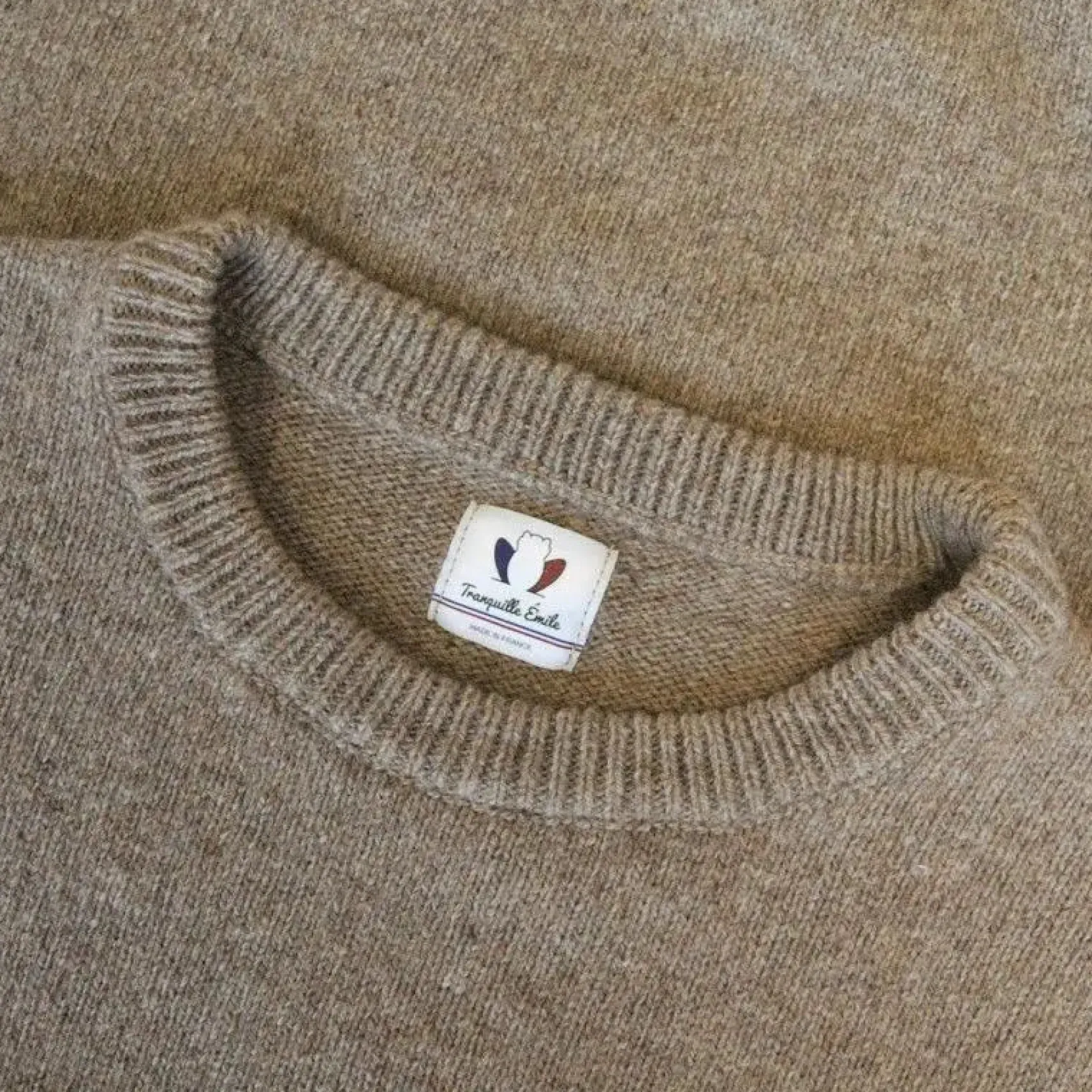 le_frileux_naturel_unisex_2.webp Le Frileux Naturel Unisex-Merinopullover