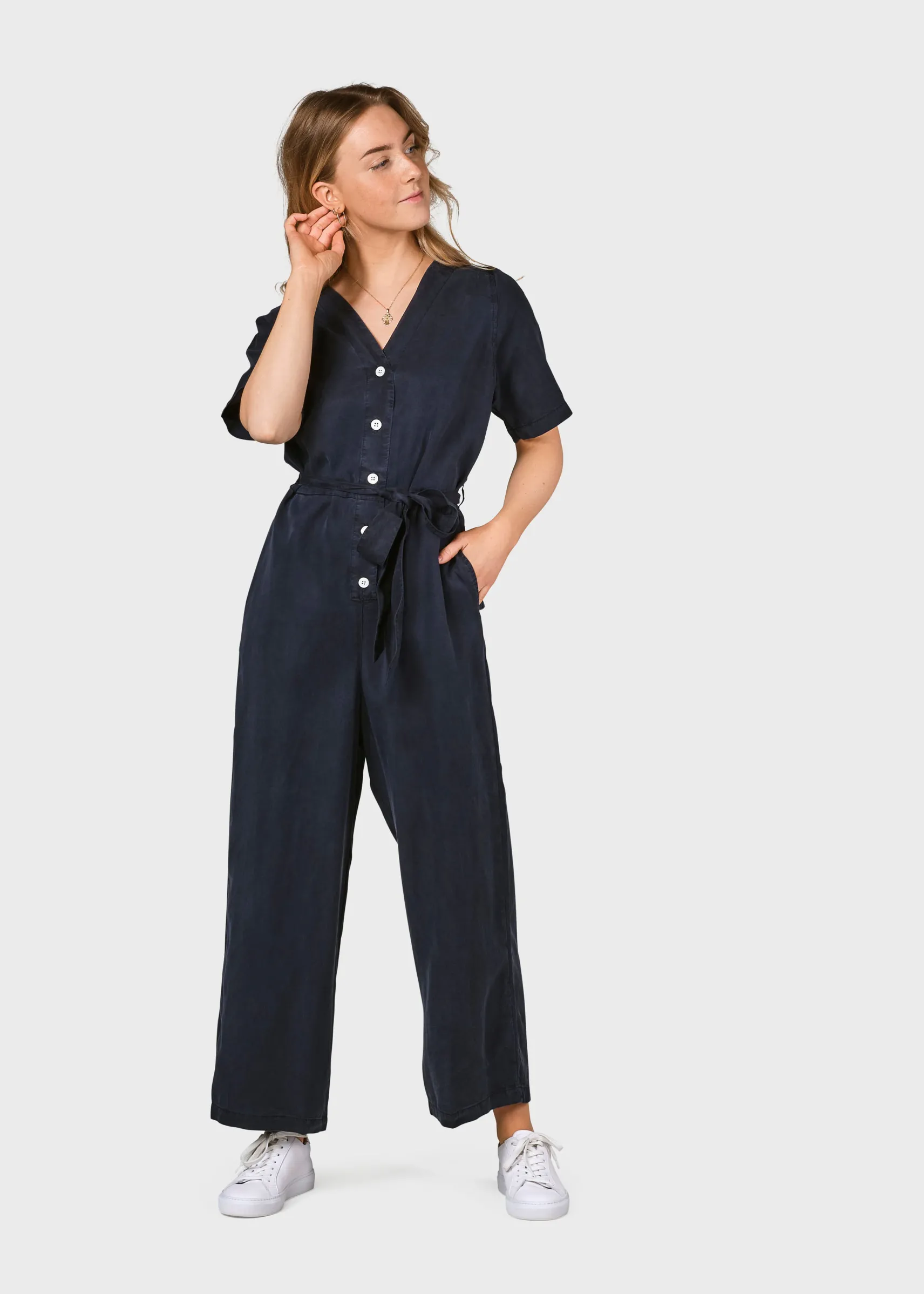 lyocell_damenhosenanzug_m_0.webp Lyocell Damen-Hosenanzug Marna Navy