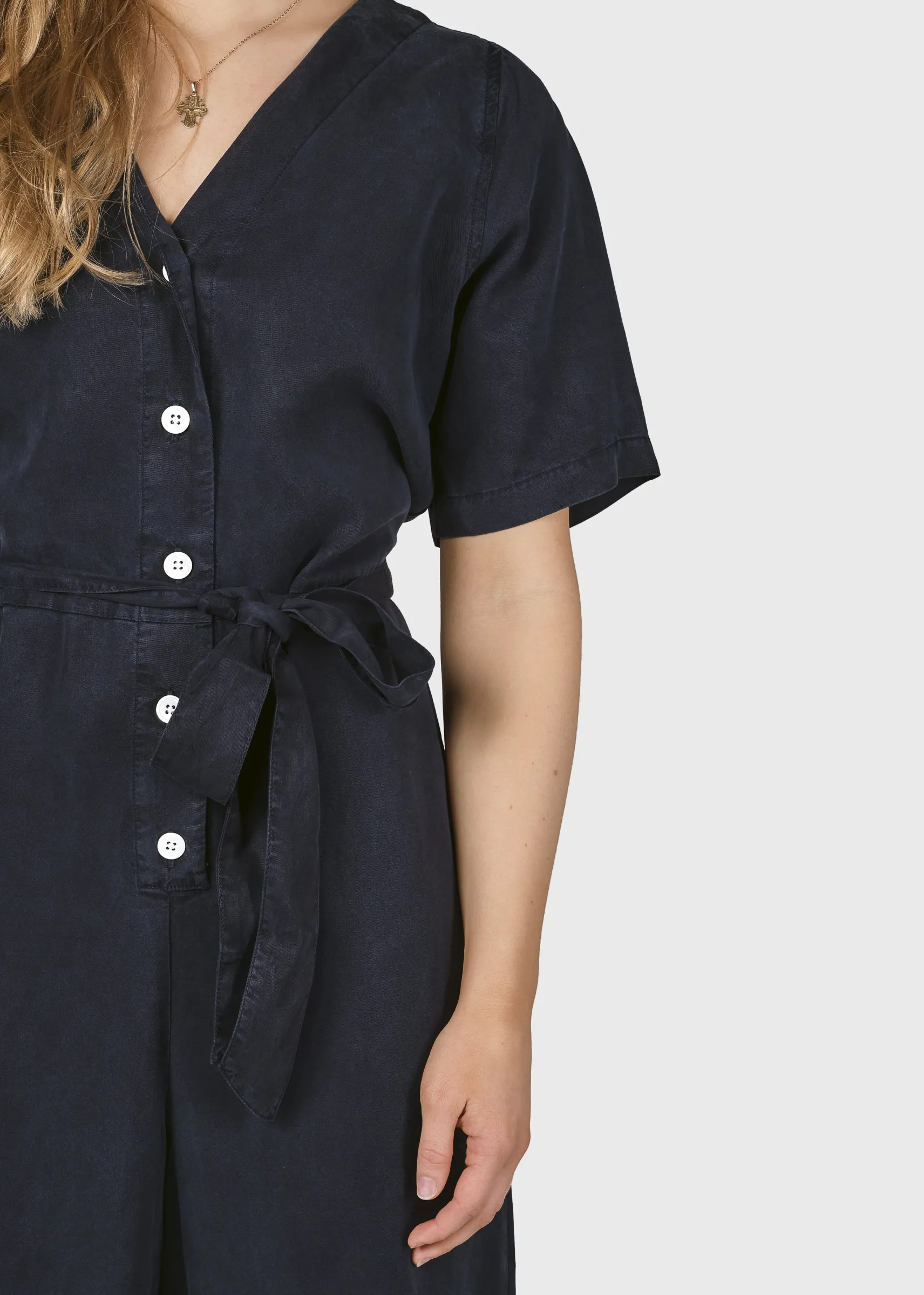 lyocell_damenhosenanzug_m_1.webp Lyocell Damen-Hosenanzug Marna Navy