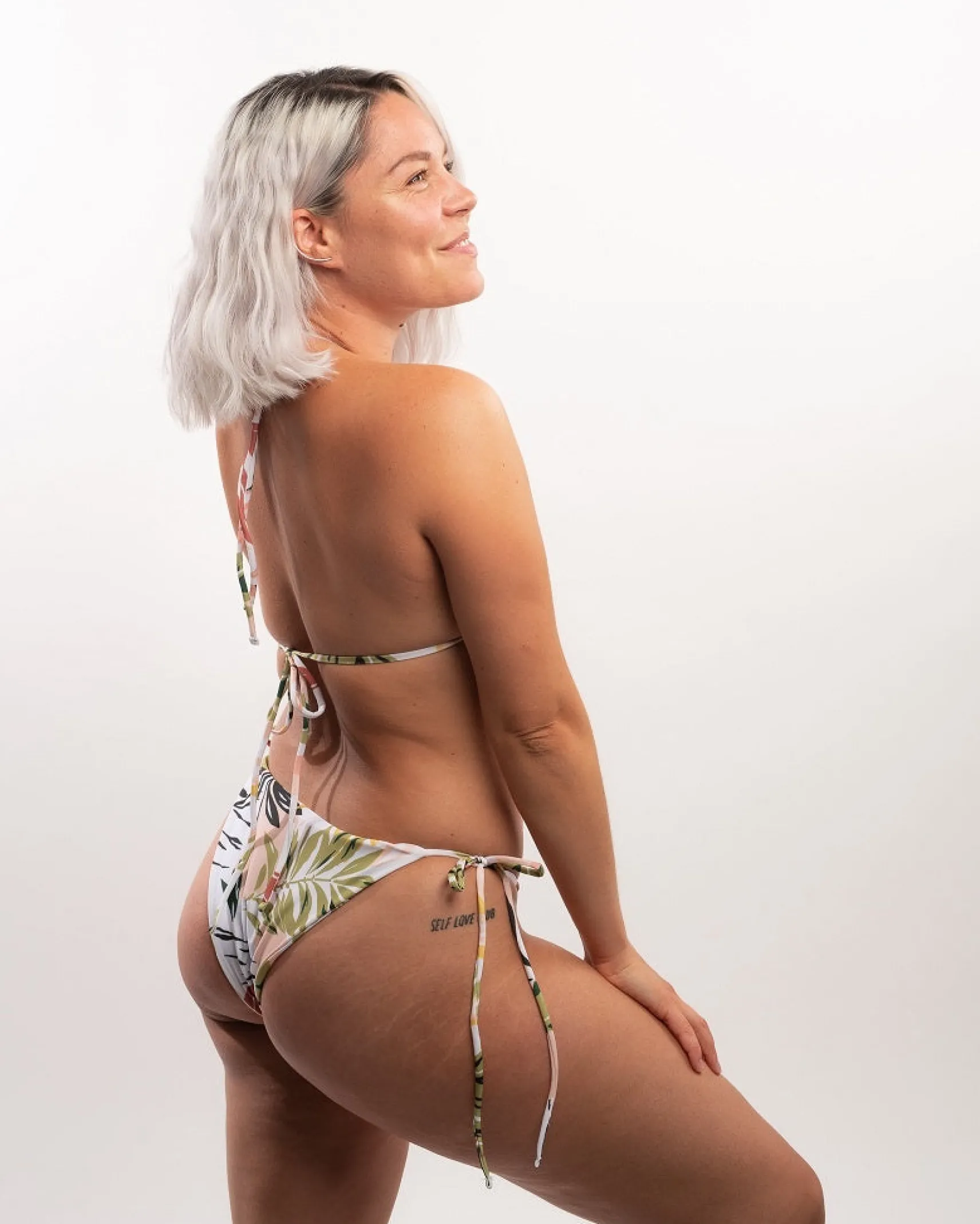 maxence_coconut_bikinihos_2.webp Maxence Coconut Bikinihose