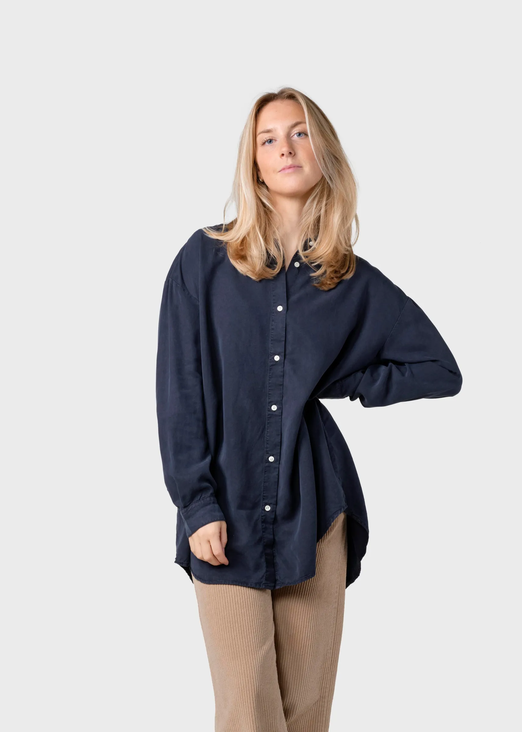 mittellange_lyocell_bluse_0.webp Mittellange Lyocell Bluse Ofelia Navy