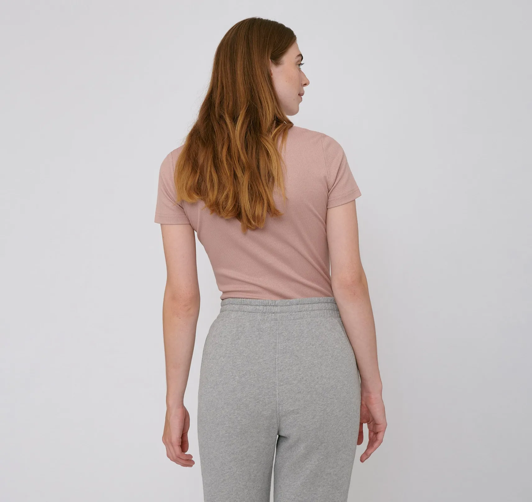 puderrosa_geripptes_damen_2.webp Puderrosa geripptes Damen-T-Shirt