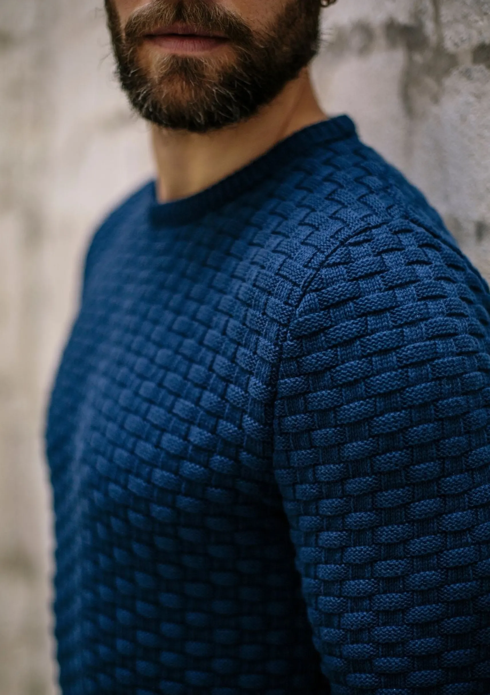 pullover_damier_marinebla_0.webp Pullover Damier marineblau kariert