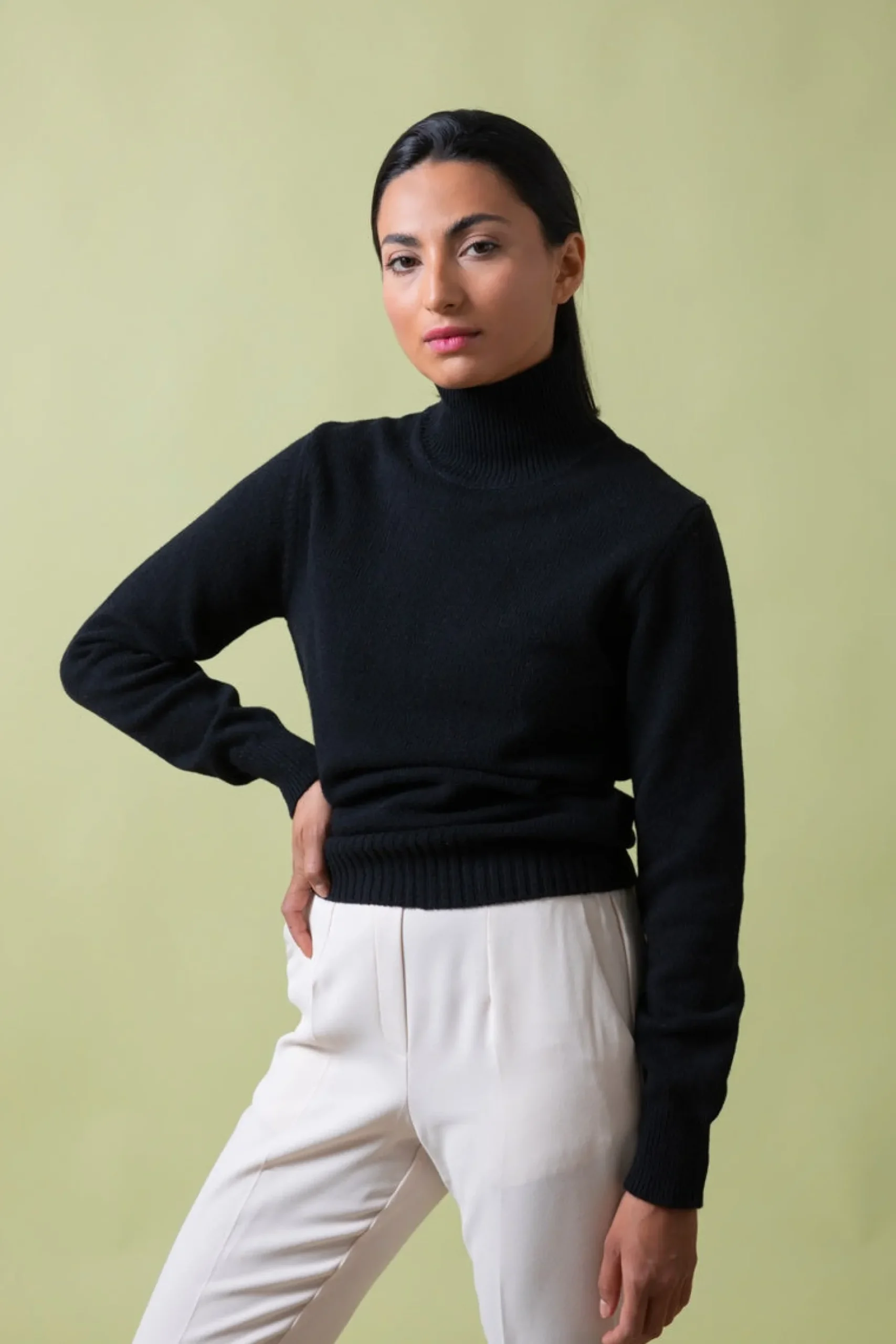 rollkragenpullover_aus_re_0-2.webp Rollkragenpullover aus recyceltem Kaschmir Ada Schwarz
