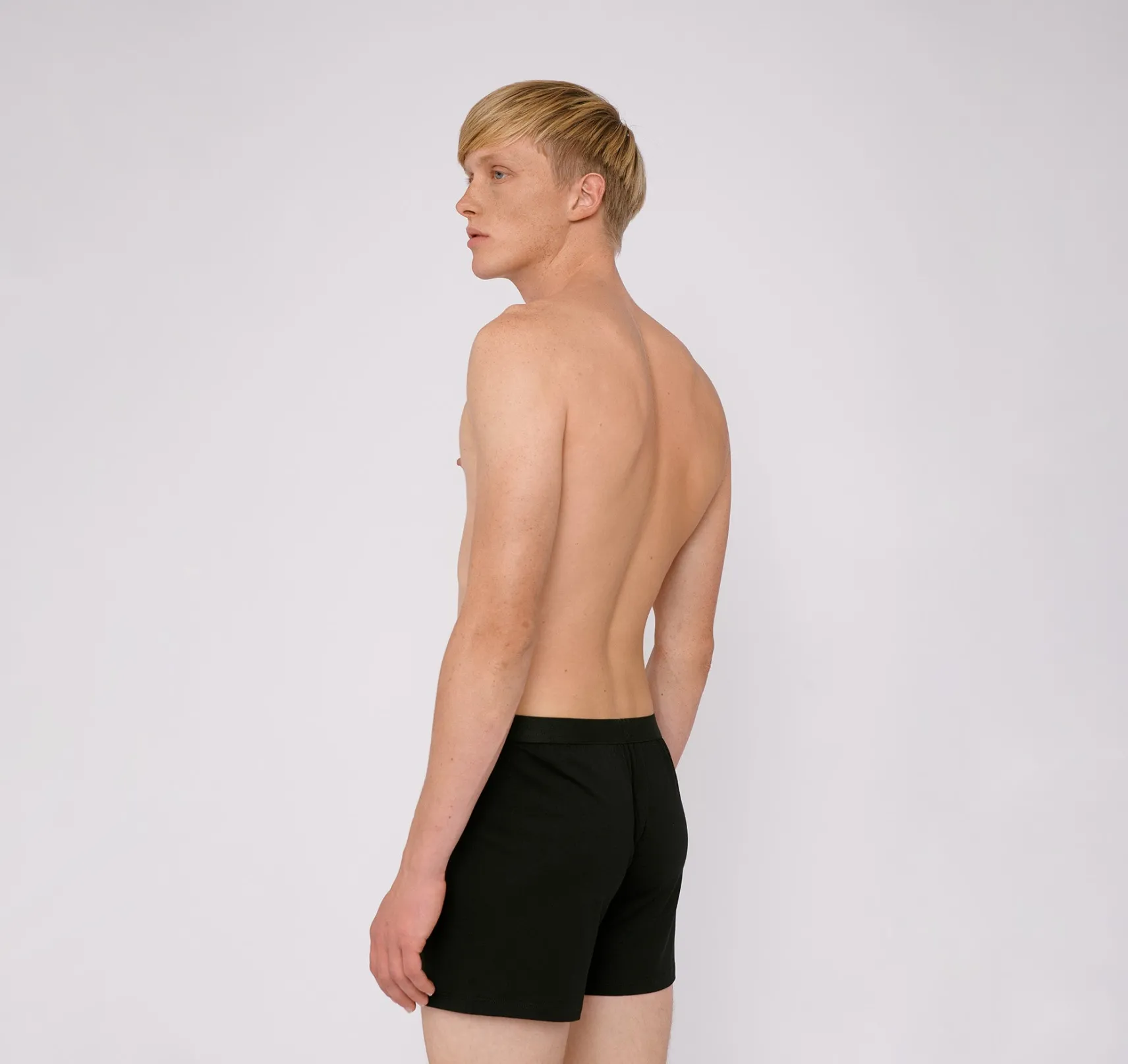 schwarze_tencelboxershort_1.webp Schwarze Tencel-Boxershorts im Duo-Pack