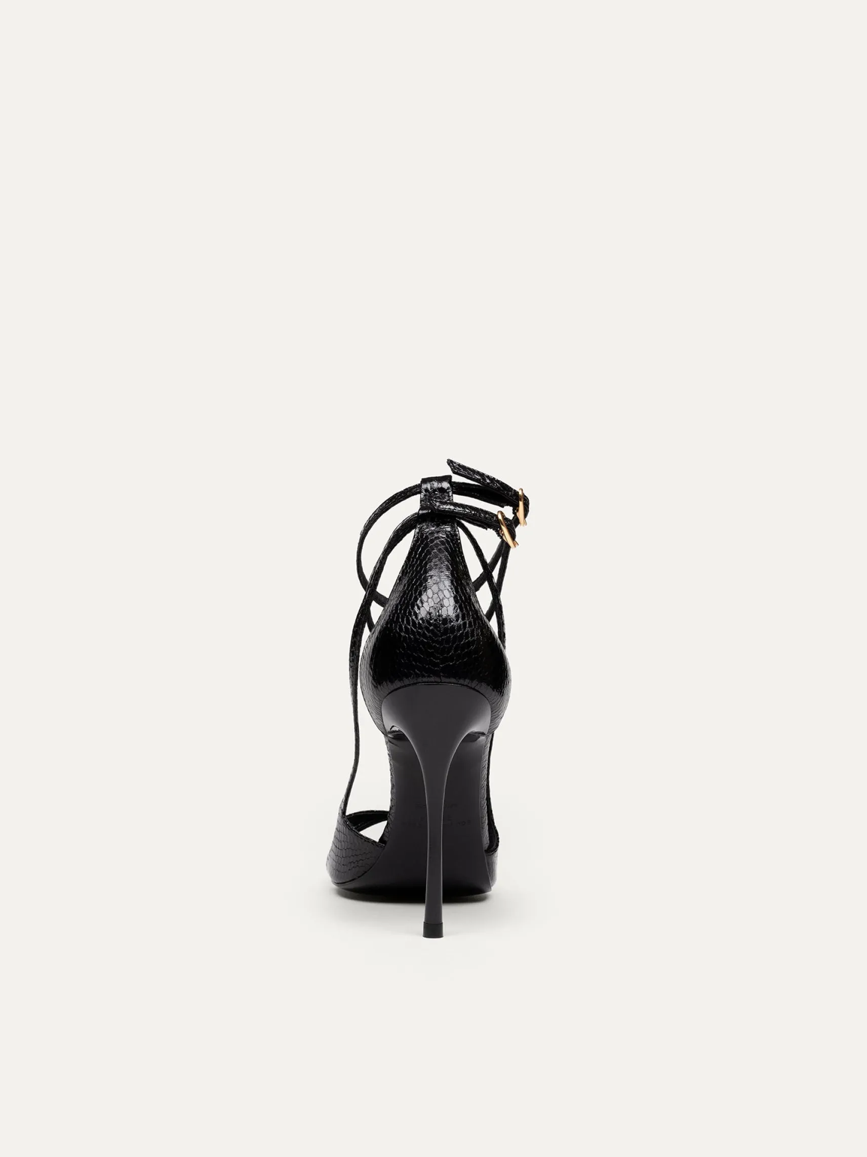schwarze_vegane_highheels_2.webp Schwarze vegane High-Heel-Sandalen