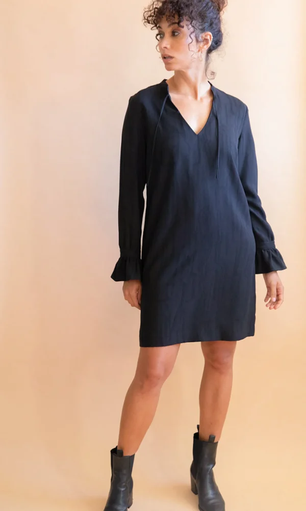 Schwarzes Tencel-Kleid Henné