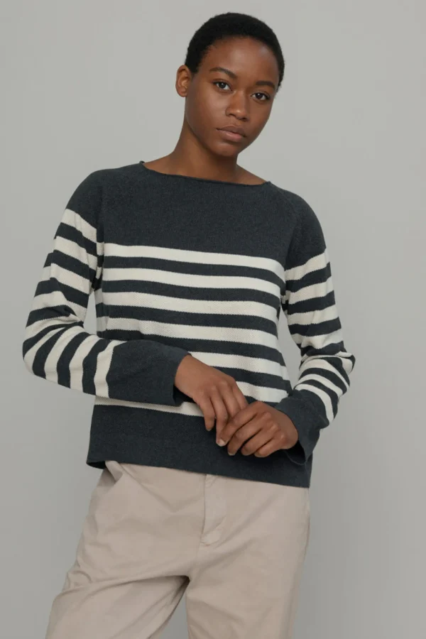 Susi Grau gestreifter Baumwollpullover