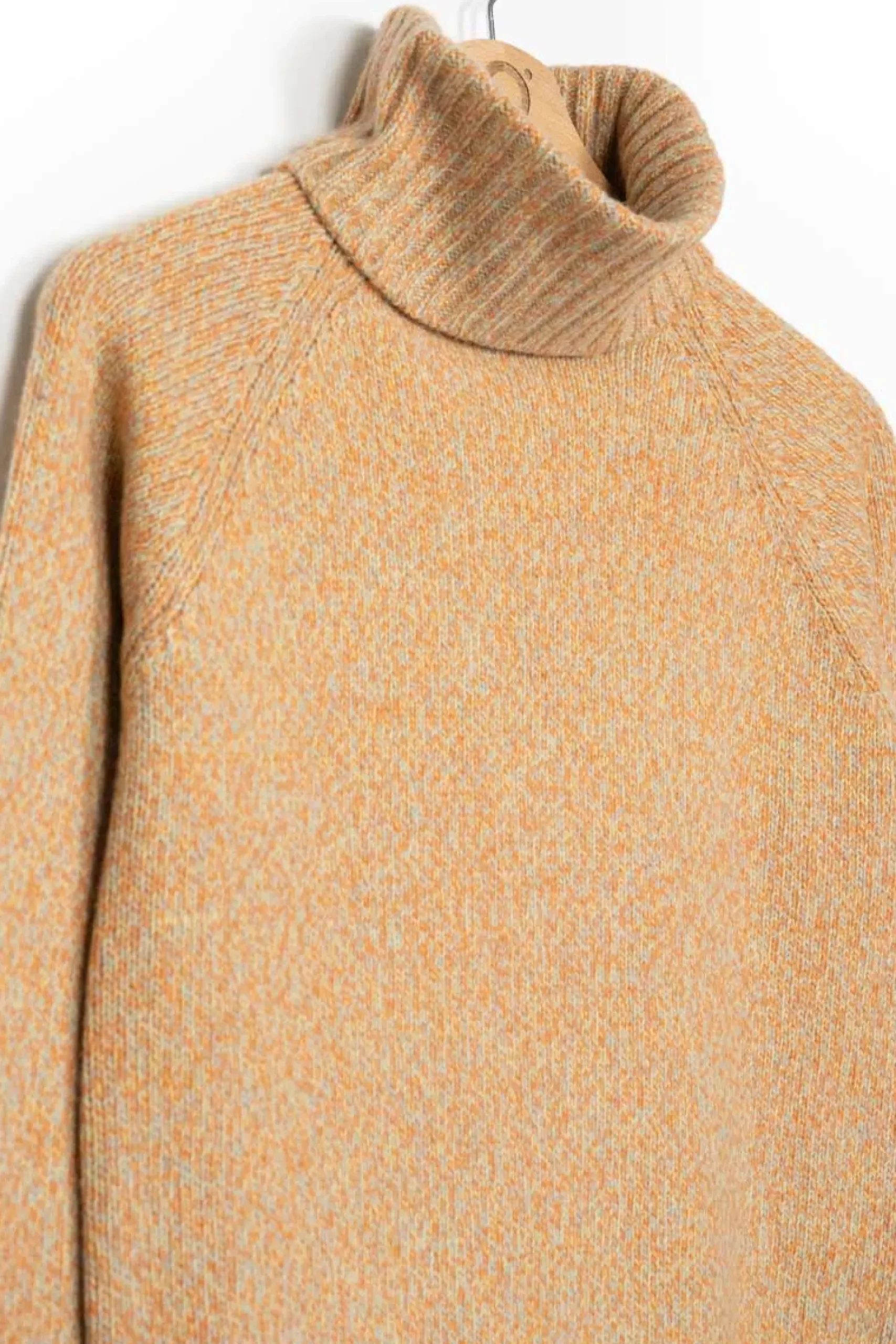 warm_kaschmir_rollkragenp_3-1.webp Warm Kaschmir Rollkragen-Pullover Susanna Orange